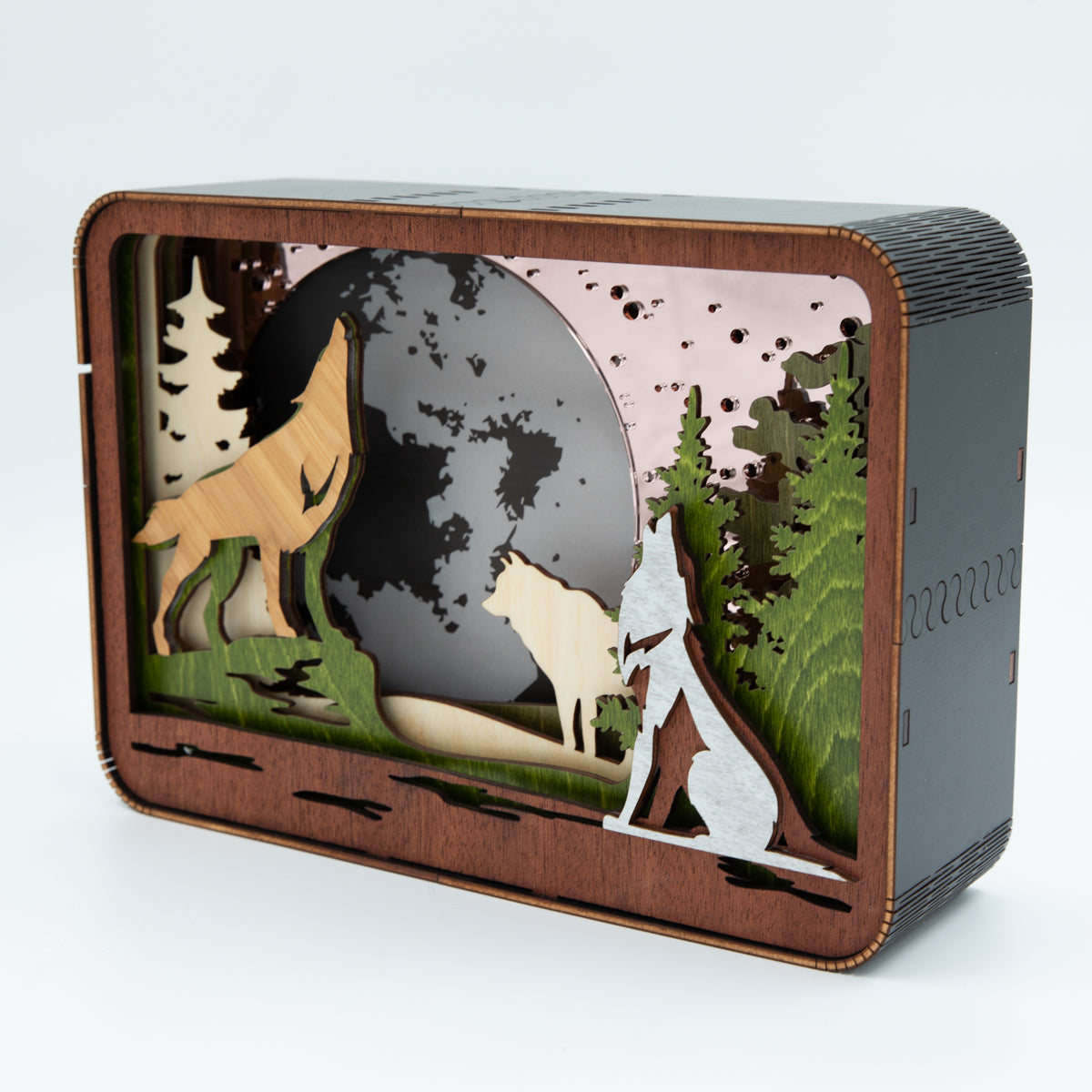 3 Wolves Howling at the Moon LB